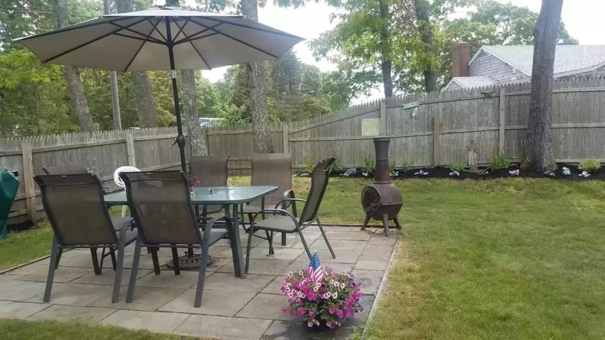 Walk 3 Mins To Private Assoc Beach Yarmouth Port Exterior foto